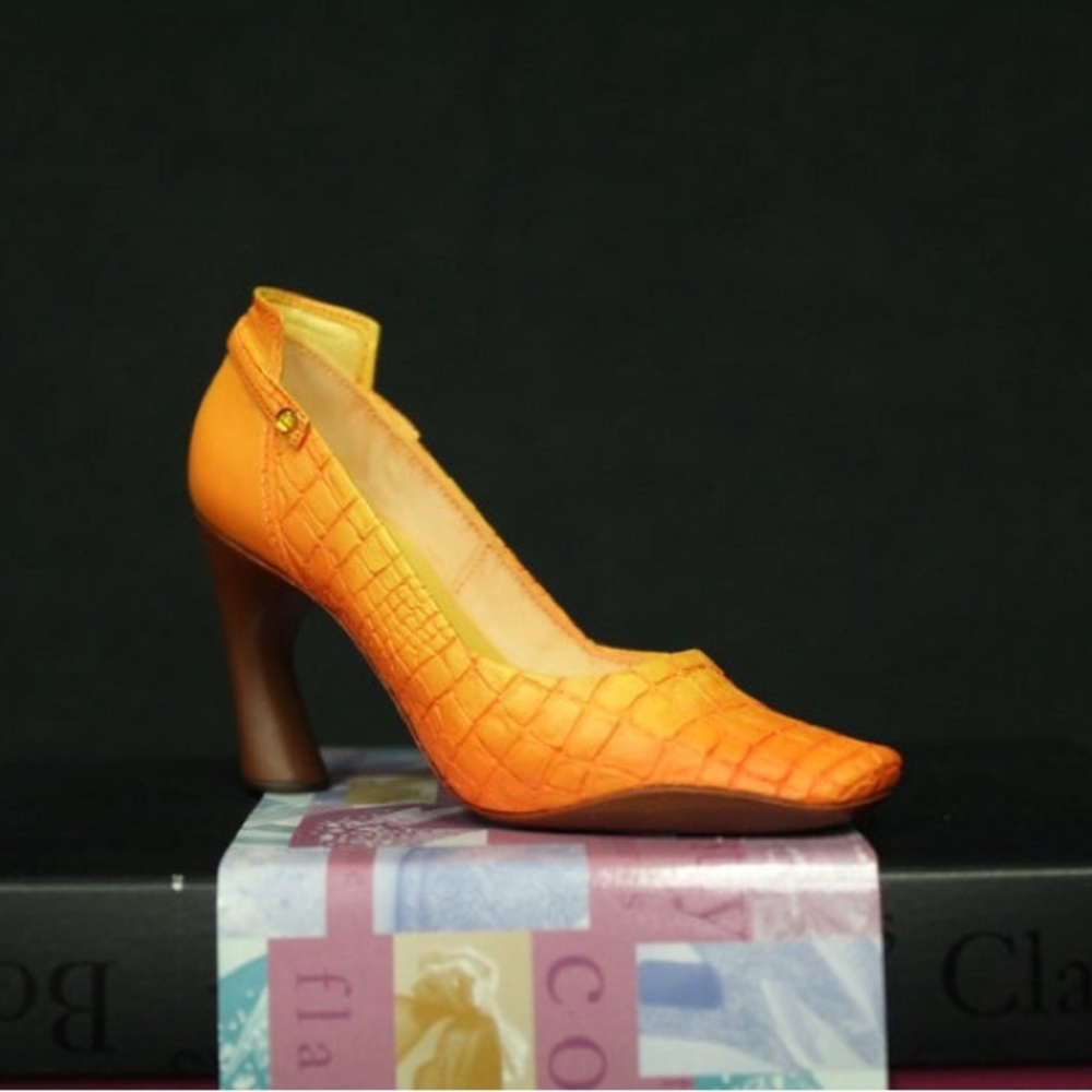 Vintage Just the Right Shoe 'Later Gator' (V3153)